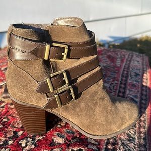 Women’s Leather Boots Size 8.5 INC